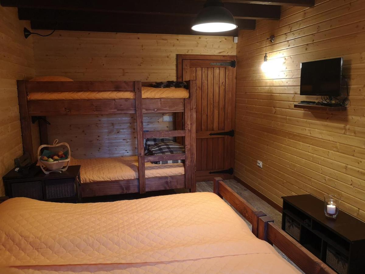 Ferienhaus Pinus With Private Jacuzzi & Phyto-sauna Retreat Zheleznitsa