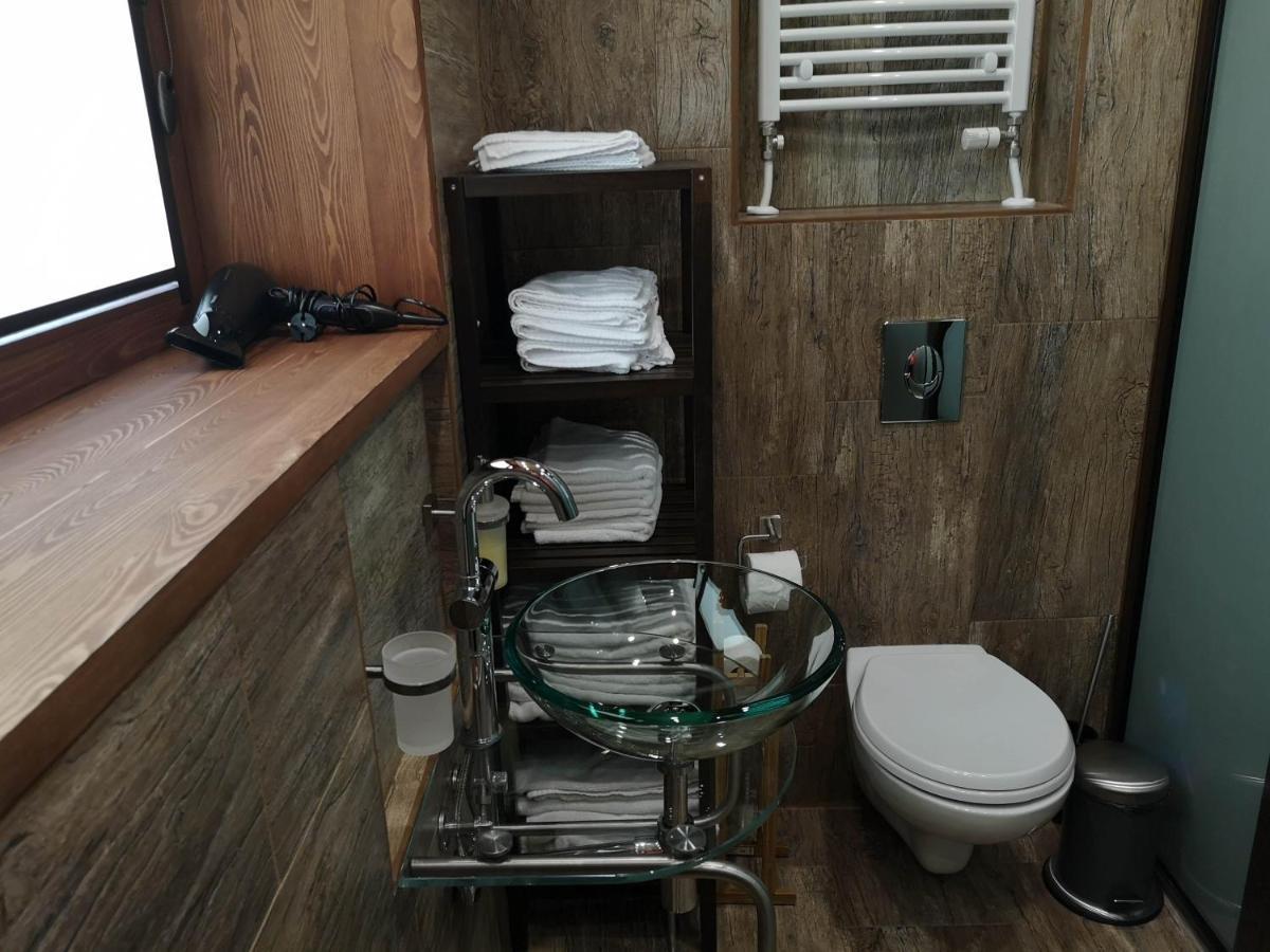 Pinus With Private Jacuzzi & Phyto-sauna Retreat Zheleznitsa