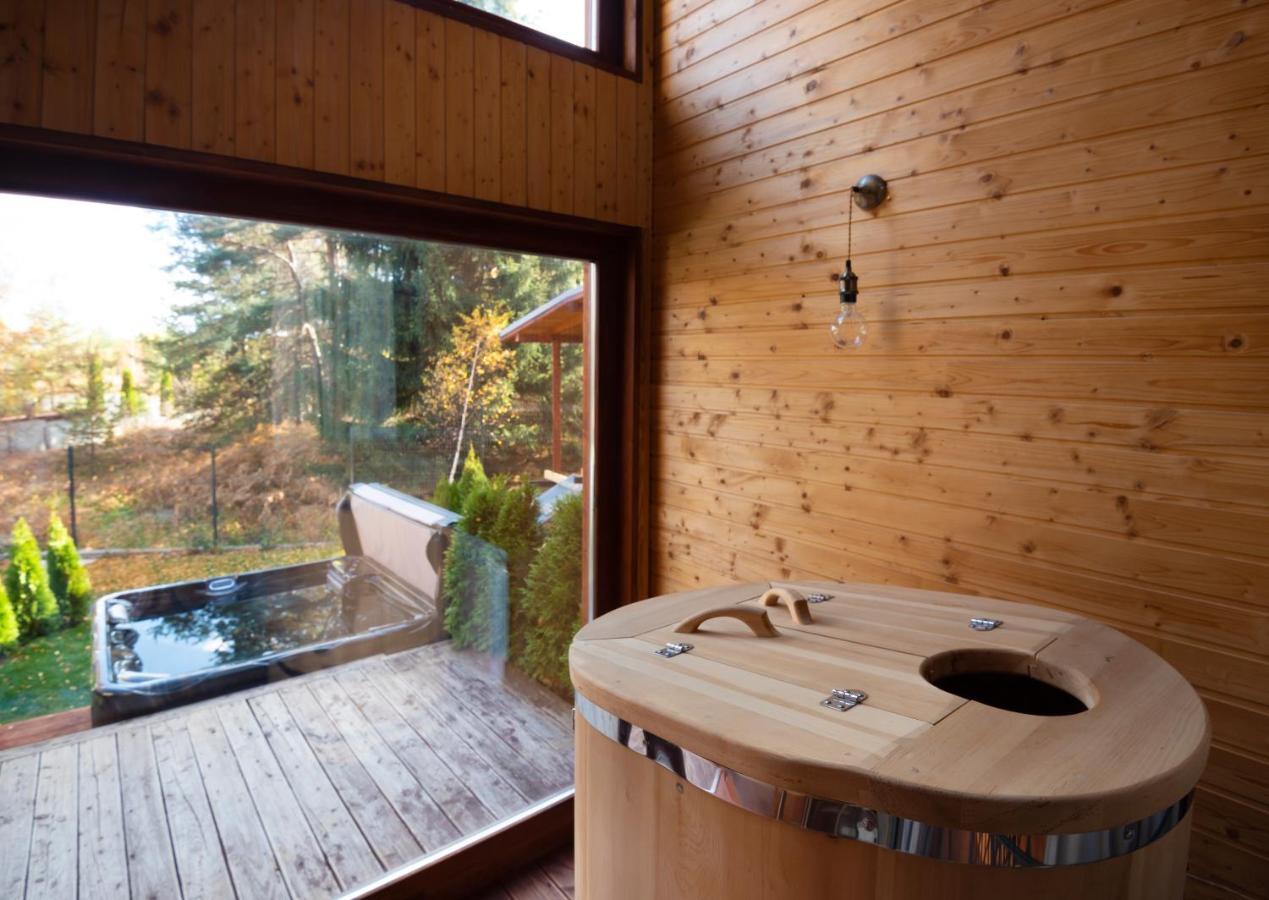 Pinus With Private Jacuzzi & Phyto-sauna Retreat Ferienhaus